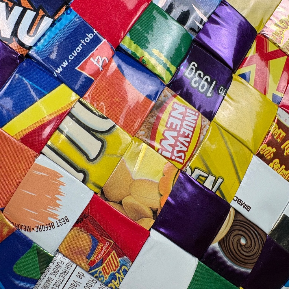 UPCYCLED Handmade Candy Wrapper Multicolored Baguette Bag 90s Y2K - Picture 11 of 16